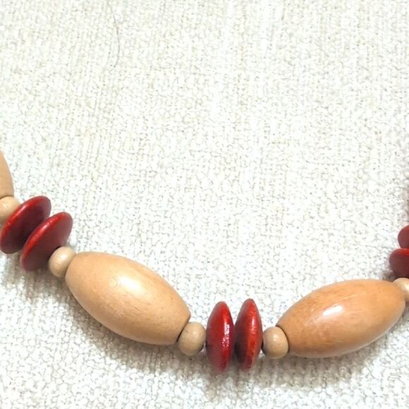 Vintage Red and Tan Wood Beaded Folk Art 31" Necklace - Picture 3 of 5